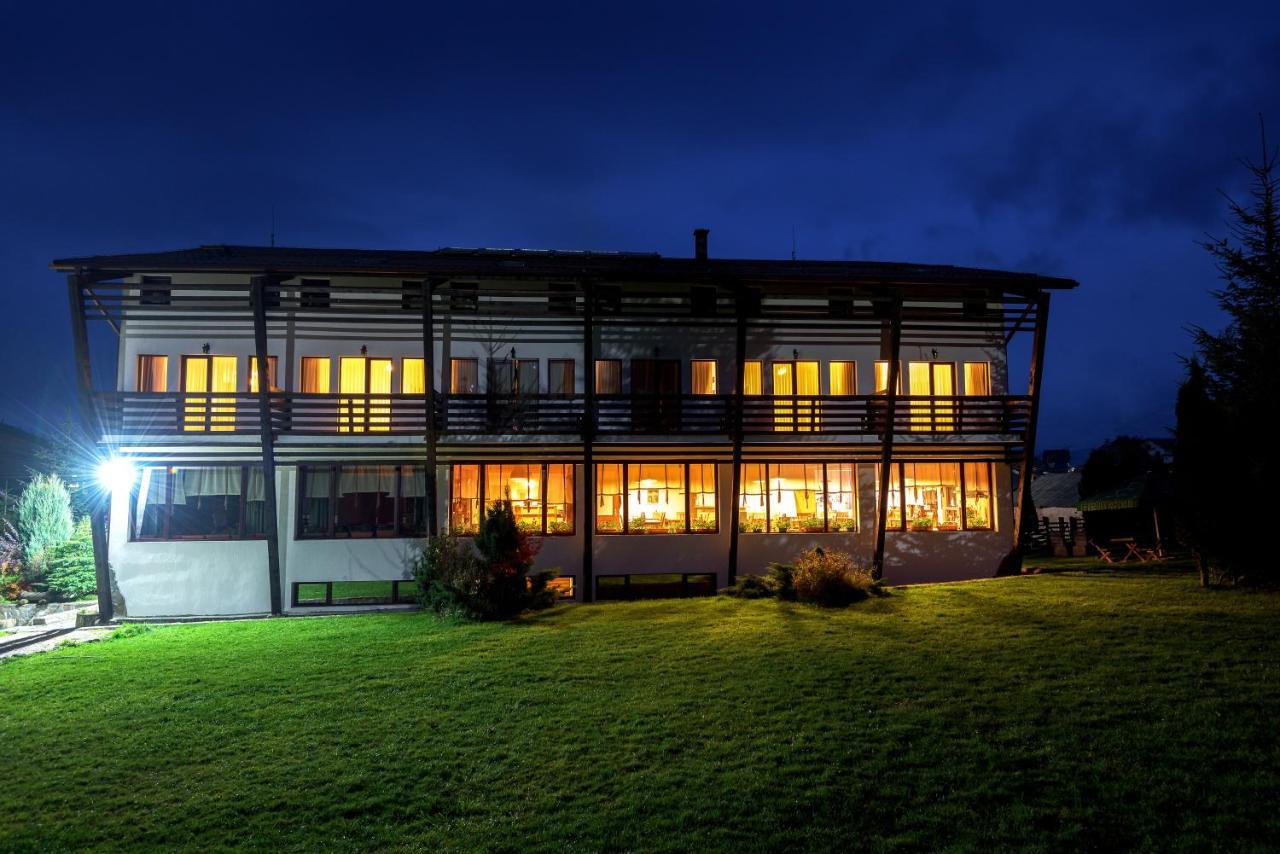 Casa Muntelui Fundata Exterior foto